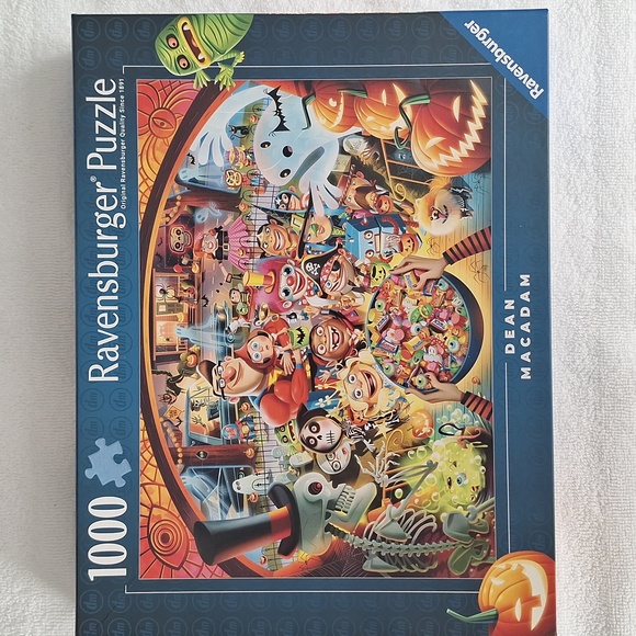 Ravensburger Other - Ravensburger Halloween Dean MacAdam "Trick or Treat!" 1000 Piece Puzzle